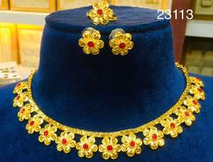 Nouveauté MOLL JEWELLERS – Parure florale tendance en alliage de zinc plaqué or 24 carats avec zircon, collier et boucles d'oreilles, cadeau de mariage pour femme - Product Image 4