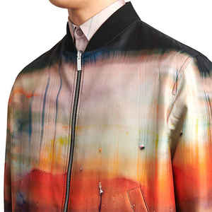 Chaqueta Bomber Delgada con Capucha y Estampado de Camuflaje por Transferencia Térmica, Directo de Fábrica, Personalizada, de Poliéster, con Cremallera Completa, para Entrenamiento Atlético - Product Image 5