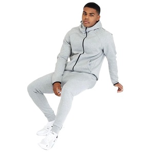 Nuevo estilo, logotipo personalizado en blanco, venta al por mayor, conjunto de Jogger con logotipo personalizado, chándal para hombre, Sudadera con capucha para otoño e invierno, conjunto de chándales para correr para hombre, chándales Acampanados para hombre, chándales para correr - Product Image 1