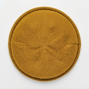 Bonnet en tricot douillet pour femme, style décontracté, idéal pour l'hiver, doux et confortable, parfait pour les activités de plein air - Product Image 5