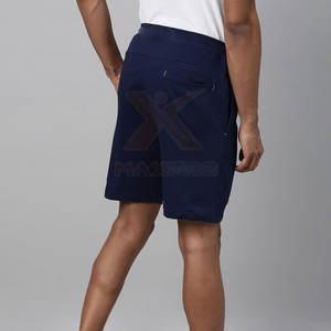 Pantalones cortos deportivos para hombre de color sólido en stock, pantalones cortos deportivos para hombre a precio económico, pantalones cortos deportivos para hombre ligeros - Product Image 3