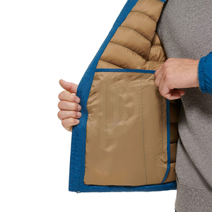 Blousons matelassés respirants et écologiques pour hommes, col montant, logo frontal, séchage rapide, pour l'extérieur en hiver 2026, à prix réduit - Product Image 3