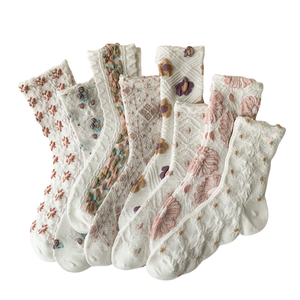 Calcetines de Mujer para Otoño, con Estampado Animal, Transpirables, Ecológicos, de Spandex, Poliéster y Algodón, con Volantes y Bordados, para Uso Diario - Product Image 5