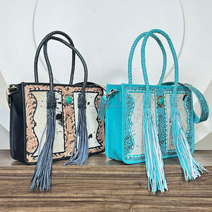 Nuevo Bolso de Mano de Diseñador de Moda 2025, Bolso de Hombro de Cuero Repujado a Mano de Lujo para Mujer con Piedra Turquesa y Flecos - Product Image 4