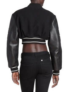 เสื้อแจ็คเก็ตเบสบอลทรงครอปปักโลโก้ตามสั่งสำหรับผู้หญิง แฟชั่นเสื้อแจ็คเก็ตขายดีประจำฤดูหนาว ดีไซน์ใหม่ ขายส่ง - Product Image 4