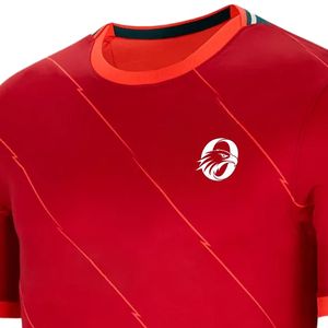 เสื้อฟุตบอลชายสีแดงแบบซับลิเมชั่น แขนสั้น โพลีเอสเตอร์ สำหรับทีมแข่งขัน ฝึกซ้อม และกีฬา - Product Image 3