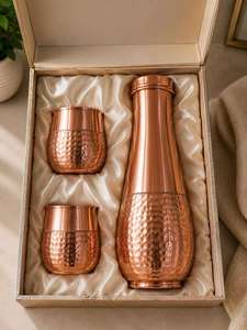 Ensemble carafe à eau en cuivre artisanal avec deux verres assortis – Vaisselle élégante pour servir à la table, idéal pour la maison, la cuisine et la salle à manger - Product Image 4
