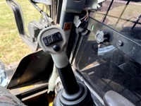 Mini Skid Steer Loader C232 yang Andal, Mesin Diesel EPA, Penggerak Crawler, Siap Pakai