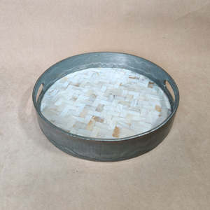Plateau de service rond en nacre incrustée, cadre métallique fait main, assiette décorative bohème pour la maison et les fêtes - Product Image 3