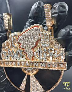 Pendentif Diamant CMK Entertainment Personnalisé, Style Hip Hop, Logo Médaille Givré, Bijou de Luxe Tendance - Product Image 4