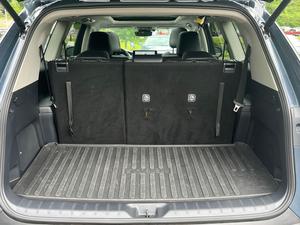 Toyota Grand Highlander 2025 d'occasion en excellent état - Product Image 3