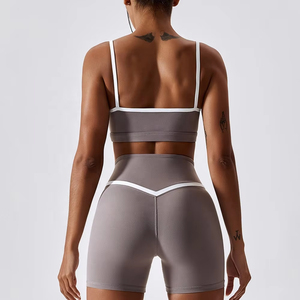 Ensemble de sport pour femme : soutien-gorge de sport et short contour légers pour l'exercice, le yoga, la course et les activités de gym - Product Image 5