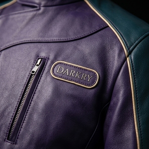 Veste de motard Darkry personnalisée pour homme en cuir véritable violet avec empiècements turquoise et fermeture éclair asymétrique – Vente en gros - Product Image 6
