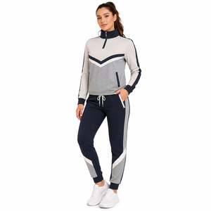 Chándal de forro polar estampado con media cremallera para mujer, ropa de invierno, chaqueta con cuello alto y pantalones de chándal de algodón y poliéster para mujer - Product Image 3