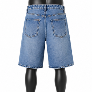 Shorts en jean pour homme avec logo personnalisé, coupe ample, 100% coton biologique, style streetwear, écologiques, longueur genou - Product Image 2