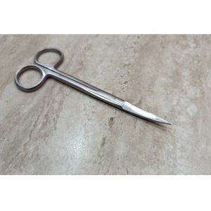 Ciseaux à iris manuels en acier inoxydable de qualité chirurgicale de 11,5 cm, courbés par hosanna surgical HS-0426-348 - Product Image 4