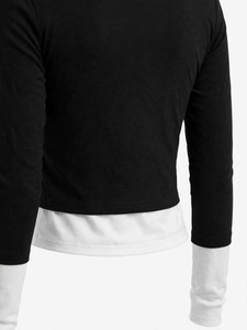 Custom Women <b>V</b> <b>Neck</b> <b>Long</b> <b>Sleeve</b> Crop <b>Top</b> Custom Layered Crop <b>Top</b> For Women OEM ODM Private Label Women <b>Long</b> <b>Sleeve</b> Crop Shirt - Product Image 5