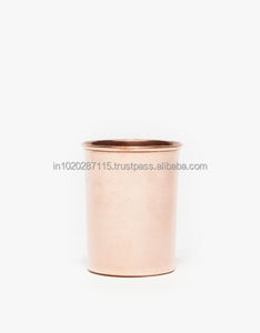 Verre à boire en cuivre pur fabriqué à la main avec antiquité conçu pour les bienfaits ayurvédiques pour la santé et le stockage traditionnel de l'eau - Product Image 2