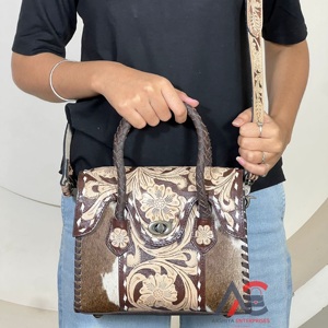 Nouveaux Sacs à Main Mini Satchel en Cuir de Vachette Gravé, Modèle 2026, pour Femmes – Sacs Bandoulière et Cabas Élégants à Motifs Floraux - Product Image 1