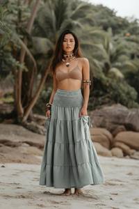 Falda Maxi Estilo Gitano a Precio de Mayoreo, Falda Bohemia Fluida de Algodón Orgánico con Volantes, Regalo para Ella - Product Image 3