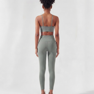 Leggings de yoga OEM sans couture taille basse longueur intégrale couleur unie pour femme, en tissu élastique Spandex Nylon 220g, idéal pour l'entraînement sportif - Product Image 5