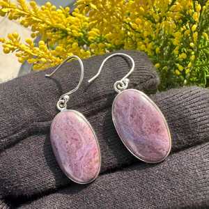 Boucles d'oreilles pendantes en argent sterling faites à la main avec purpurite, bijoux en pierres précieuses naturelles, cadeau pour femme, élégantes boucles d'oreilles pendantes - Product Image 4