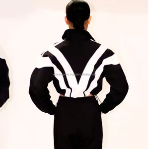 Survêtement de sport 2 pièces de grande taille conçu sur mesure pour femmes veste imprimée solide en nylon respirant pour l'entraînement d'hiver/automne - Product Image 5