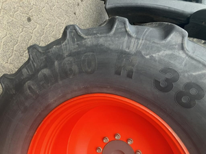 Tracteur agricole Claas Axion 830 C-Matic - Product Image 4