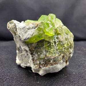 Cristal Fantasma Verde, Corte Hexagonal, Espécimen Natural sobre Matriz - Product Image 3