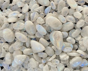 Piedra de luna arcoíris natural cabujón, piedra preciosa de luna con destellos, pulida, suelta, para fabricación de joyas, anillos, colgantes, venta al por mayor - Product Image 5