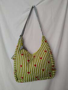 Green Solid Quilted Cotton <b>Tote</b> <b>Bag</b> with Red Hearts Zipper & Open Closure <b>Summer</b> Fashion Women's Handbag All Seasons Daily Use - Product Image 5