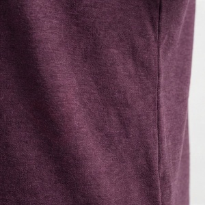 Polo à manches courtes pour homme, couleur violette, avec poche poitrine, design tricoté uni, coupe classique - Product Image 5
