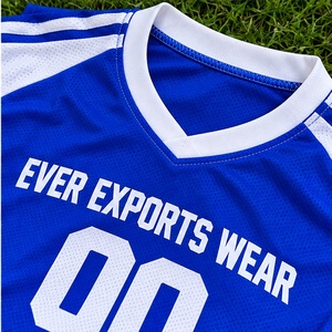 Service d'impression personnalisée OEM, maillot de football à manches courtes bleu royal et blanc, et short blanc pour les équipes scolaires, les clubs et les ligues, jeunes et adultes - Product Image 2