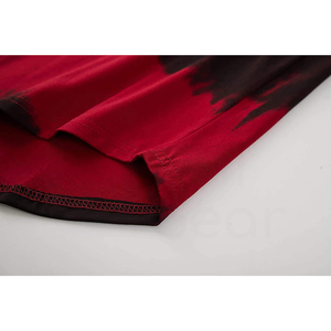 Camiseta Tie Dye para Hombre, Manga Corta, Cuello Redondo, Corte Regular Informal, Tejido de Punto, Diseño Estampado Rojo y Negro - Product Image 3