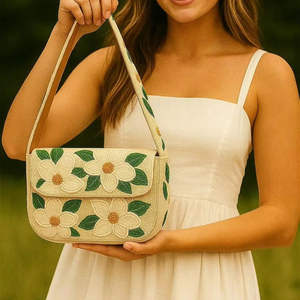 Bolso de Mano Casual Duradero con Asa de Cuentas Multicolor y Cristales de Lujo Hechos a Mano en India - Product Image 5