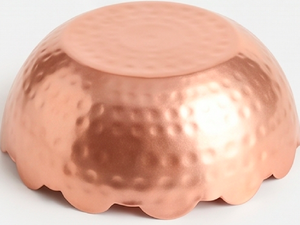 Bol à mélanger en cuivre martelé, design attrayant, design moderne, parfait pour mélanger et servir des fruits - Product Image 2