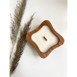 Bougie en cire de soja parfumée de luxe avec logo personnalisé dans un bol en bois |   Bougie en pot en bois naturel avec mèche en bois crépitante |   Bol en gros - Product Image 2