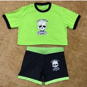 Ensemble de survêtement deux pièces pour homme, haut et short, tenue décontractée pour la salle de sport, l'entraînement et les activités sportives estivales - Product Image 1