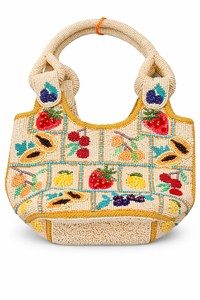 Bolsos tote con cuentas con diseño de frutas, detalle de bolso de mano en primer plano, perfecto para bodas nocturnas y uso casual, disponible para la venta. - Product Image 4