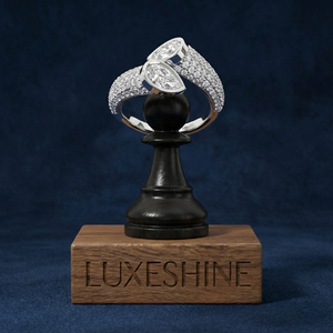 แหวนเพชรทรงลูกแพร์คุณภาพสูง 2.05 กะรัต ทอง 10K ดีไซน์ทันสมัย น้ำหนักเบา เรียบหรู ของขวัญหมั้นสุดพิเศษ - Product Image 6