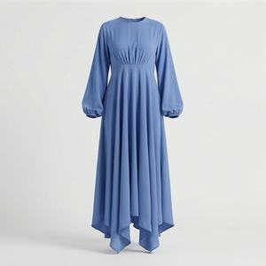 Nouvelle Arrivée - Abaya Femme Personnalisée Couleur Unie Style Ample Manches Longues Robe Plissée Musulmane Légère en Polyester Col en V - Product Image 1