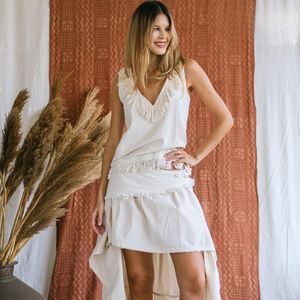 Top Corto Blanco Bohemio con Flecos para Mujer, Top sin Mangas con Cuello en V de Algodón Crudo, Top de Playa de Tela Bohemia - Product Image 1