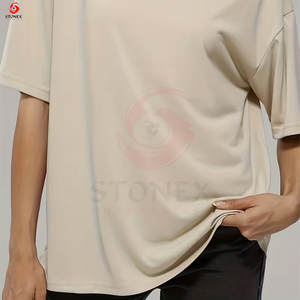 T-shirts amples respirants et écologiques pour femmes en gros - T-shirts à manches courtes tendance et élégants en vrac - Product Image 5