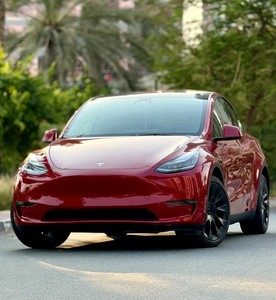 Te s la Model Y Long <b>Range</b> ELECTRIC CAR - Product Image 3
