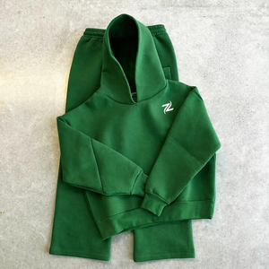 Ensemble de survêtement pour hommes en coton et polyester, idéal pour le jogging et l'entraînement en salle de sport, personnalisable avec logo - Product Image 2