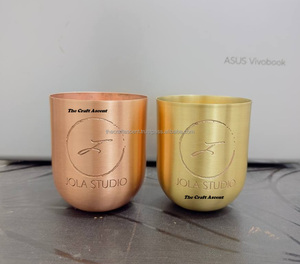 Vente en gros de pots votifs de luxe en cuivre et laiton avec logo personnalisé et couvercle pour la décoration intérieure - Product Image 1