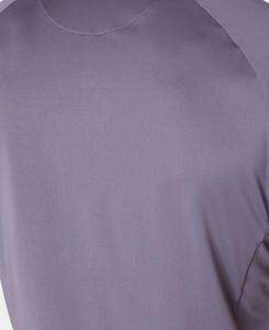Camiseta de Yoga 2026 Personalizada para Hombre, Cuello Redondo, Manga Corta, Color Sólido, Transpirable, Corte Regular, 100% Poliéster, Gris, Bajo Costo - Product Image 4