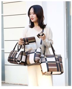 กระเป๋าโท้ทหนังแท้สำหรับผู้หญิง ทนทาน ทันสมัย สายสะพายเดี่ยว พกพาสะดวก ปิดด้วยซิป เป็นมิตรกับสิ่งแวดล้อม ระบายอากาศได้ดี ผลิตจากโพลีเอสเตอร์ - Product Image 6