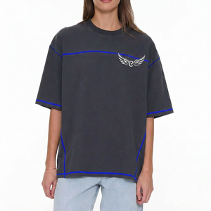 T-shirt surdimensionné gris foncé à manches courtes avec broderie logo aile et bordure contrastante, en jersey de coton décontracté pour homme, col rond - Product Image 3