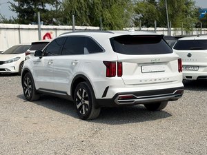 โซเรนโต ปี 2022 รถ SUV มือสอง เครื่องยนต์ดีเซล เกียร์อัตโนมัติ 7 ที่นั่ง รถอเนกประสงค์สไตล์สปอร์ตจากเกาหลี สีขาว - Product Image 2